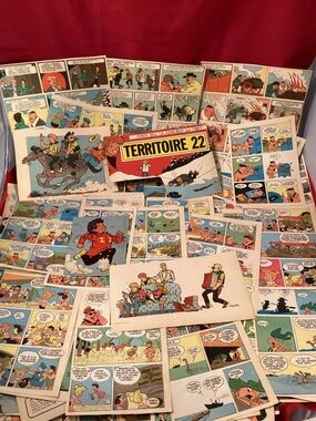 Vintage Comic for Scrapbooking junk journal french text as is